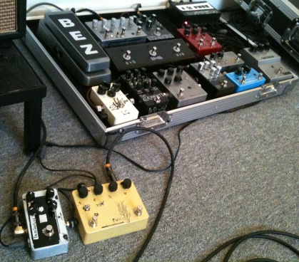 SN-Pedalboard-2012-03-17.JPG
