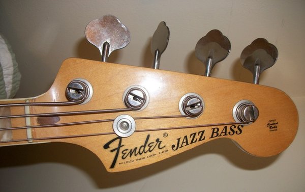 headstockfront.jpg