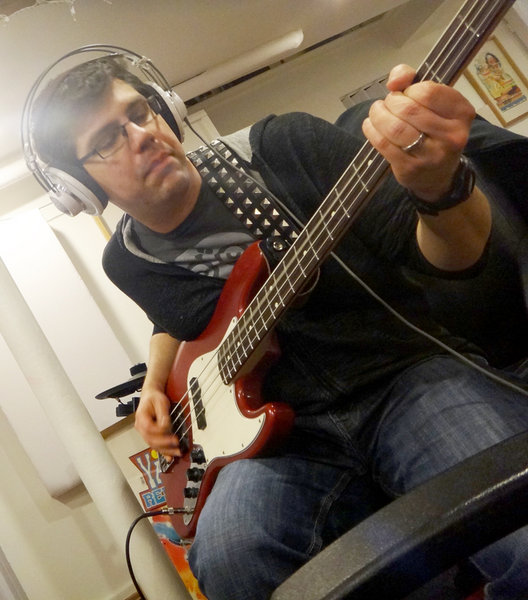 jrmybass4-04.jpg