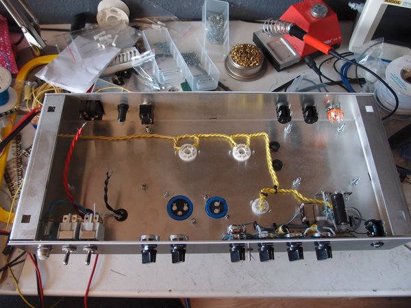 A-wai Custom - mmm... wiring