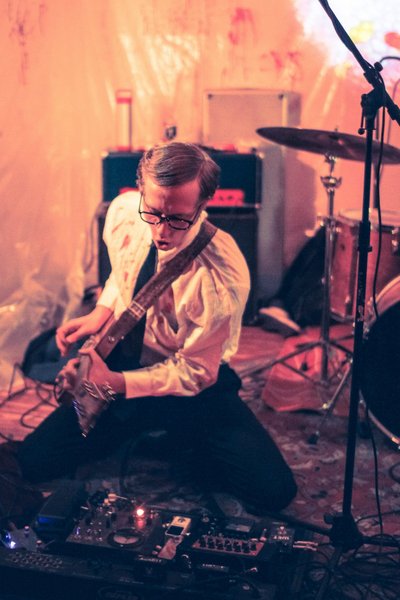 774430_228629683970485_1931449052_o.jpg (431.42 KiB) Viewed 12154 times SHAPE