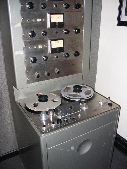 ampex 300.JPG
