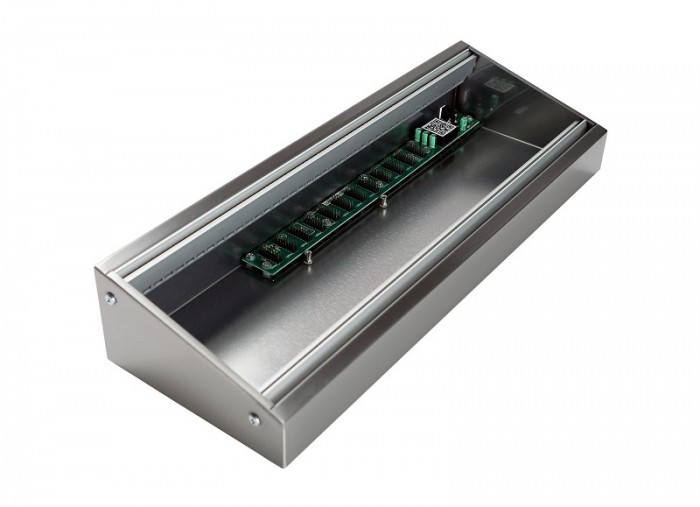 soundmachines_fmj3case_02.jpg