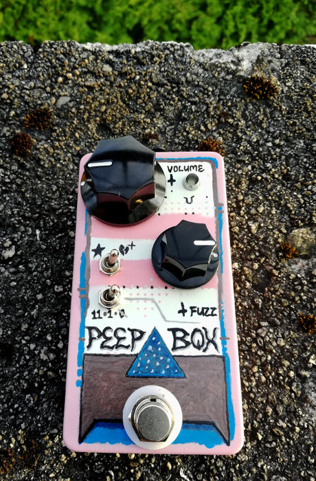peep_box.jpg