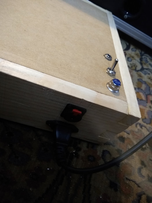 32 Dry Wiring (small).jpg