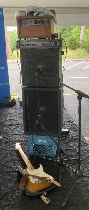 amp stack w Strat 5-24.jpg