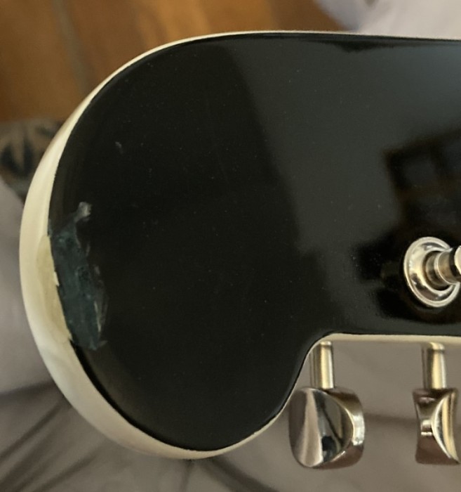 headstock ding.jpg