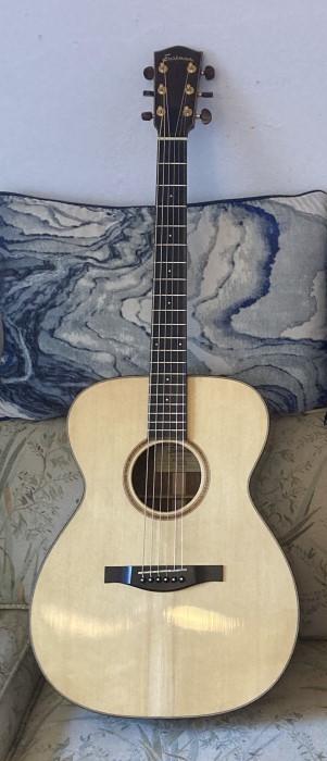 Eastman AC512.