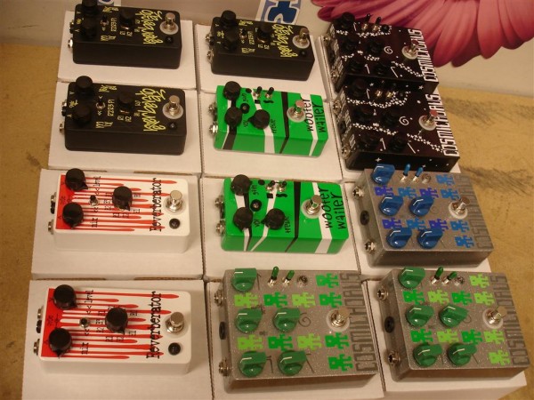 Deluxe Guitars